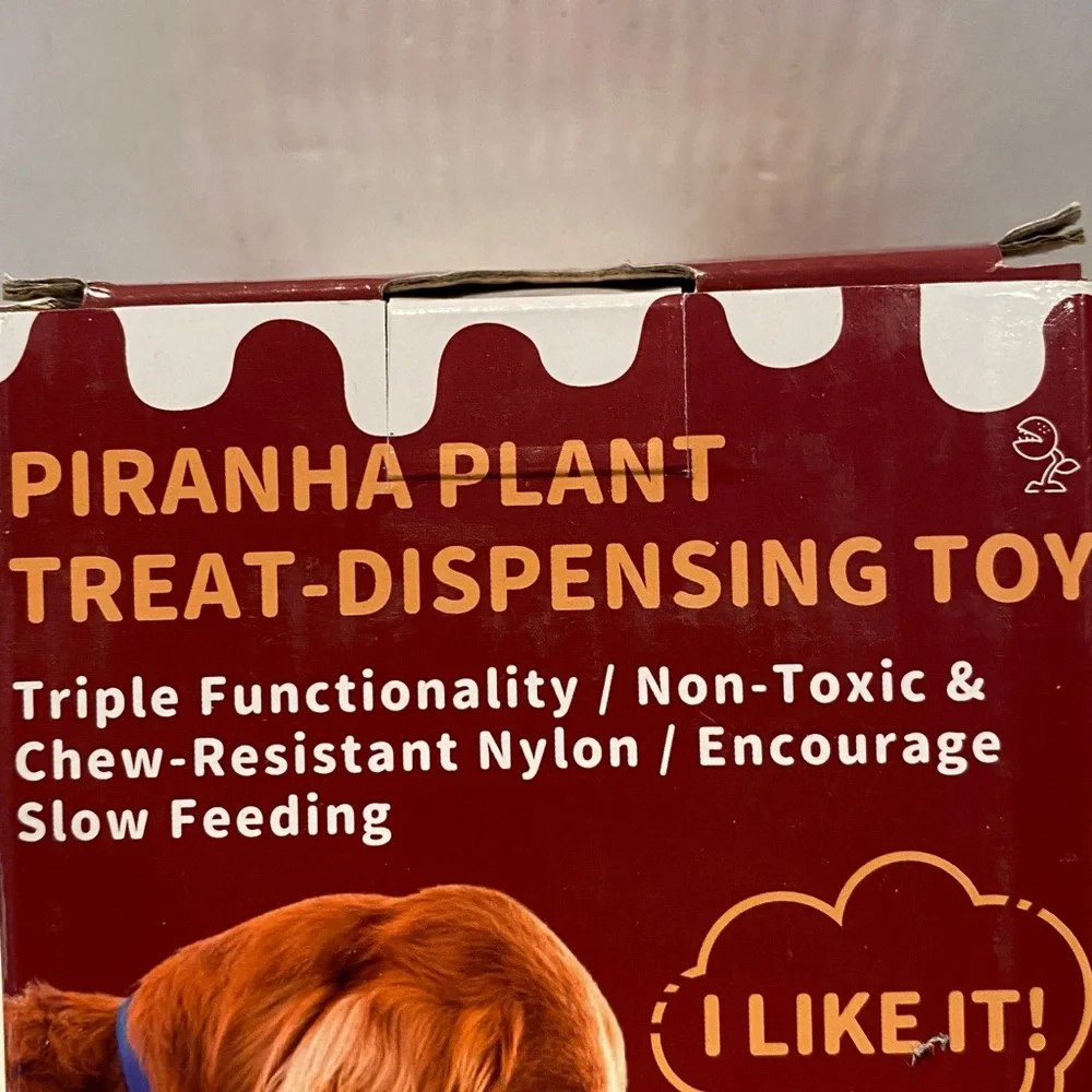 NIB Piranha Plant Treat-Dispensing Toy for Dogs